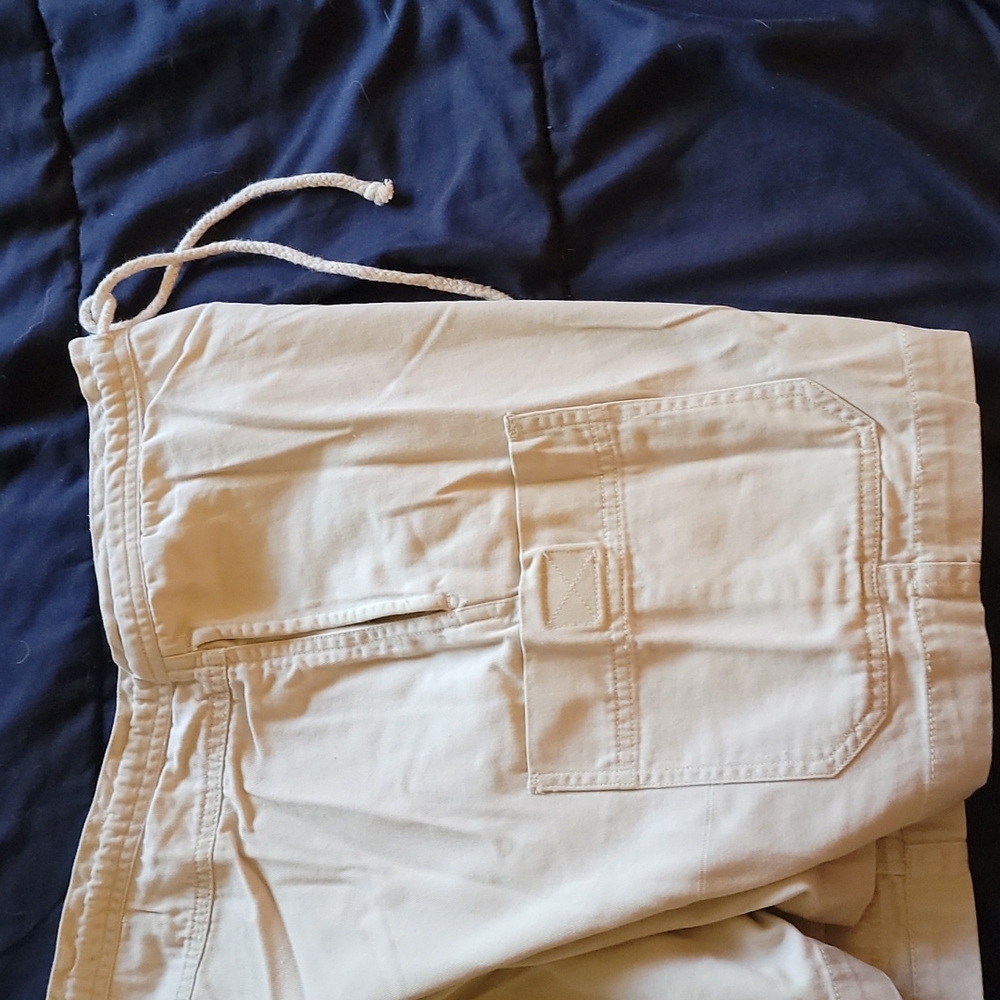 tan shorts - Picture 3 of 3